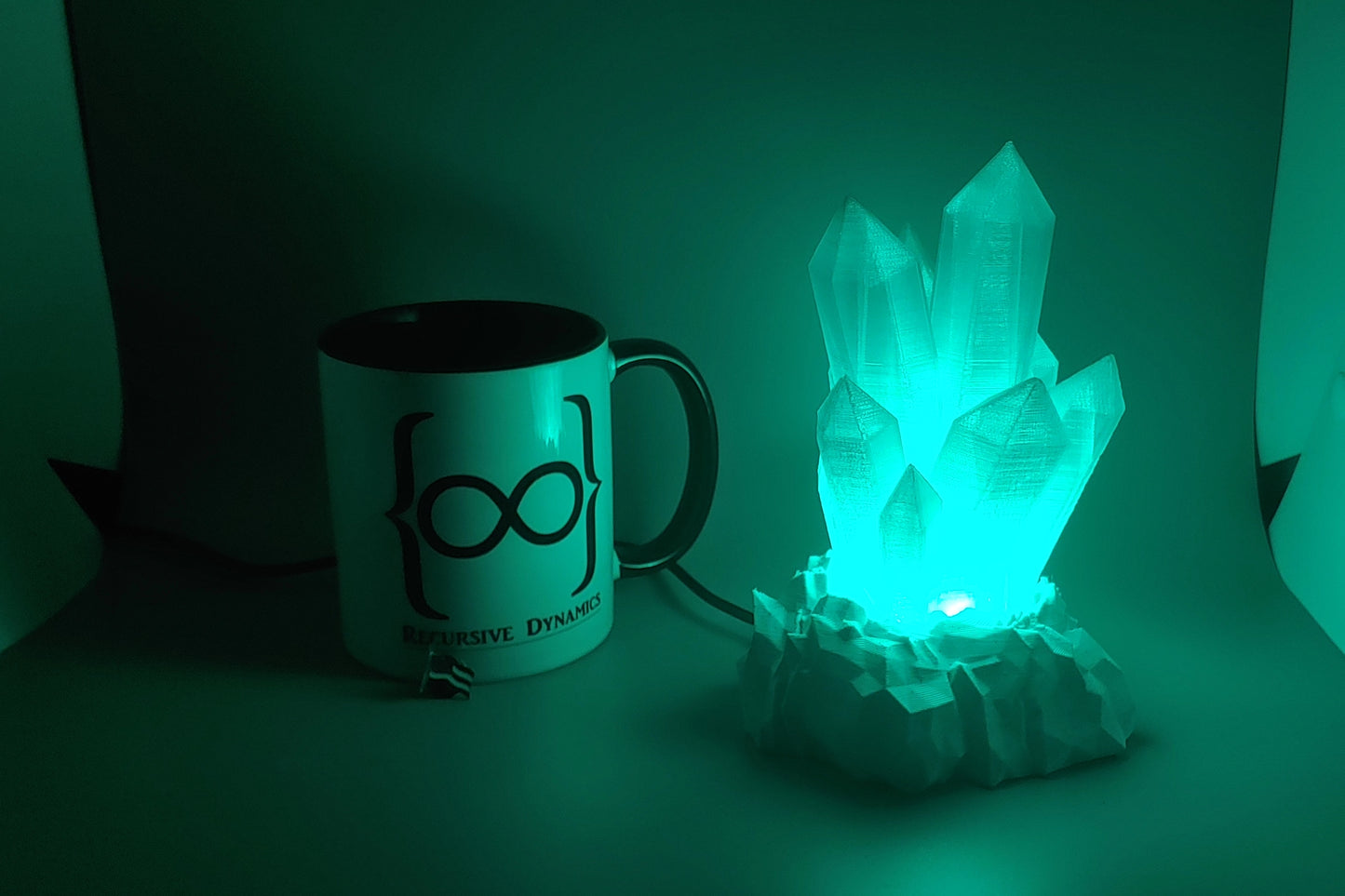 Wired Rocky Crystal Lamp - 3D Printed